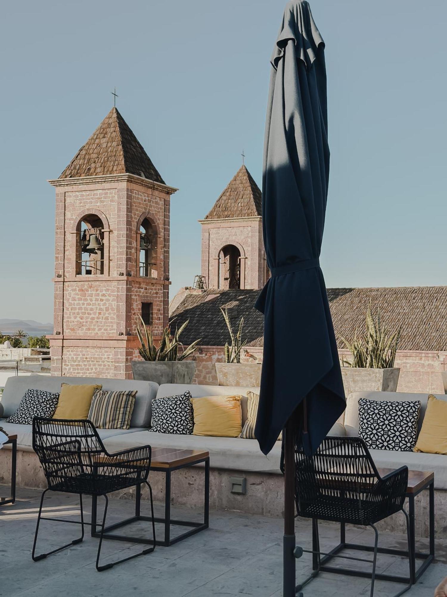 Hotel Catedral La Paz Dış mekan fotoğraf The hotel's rooftop