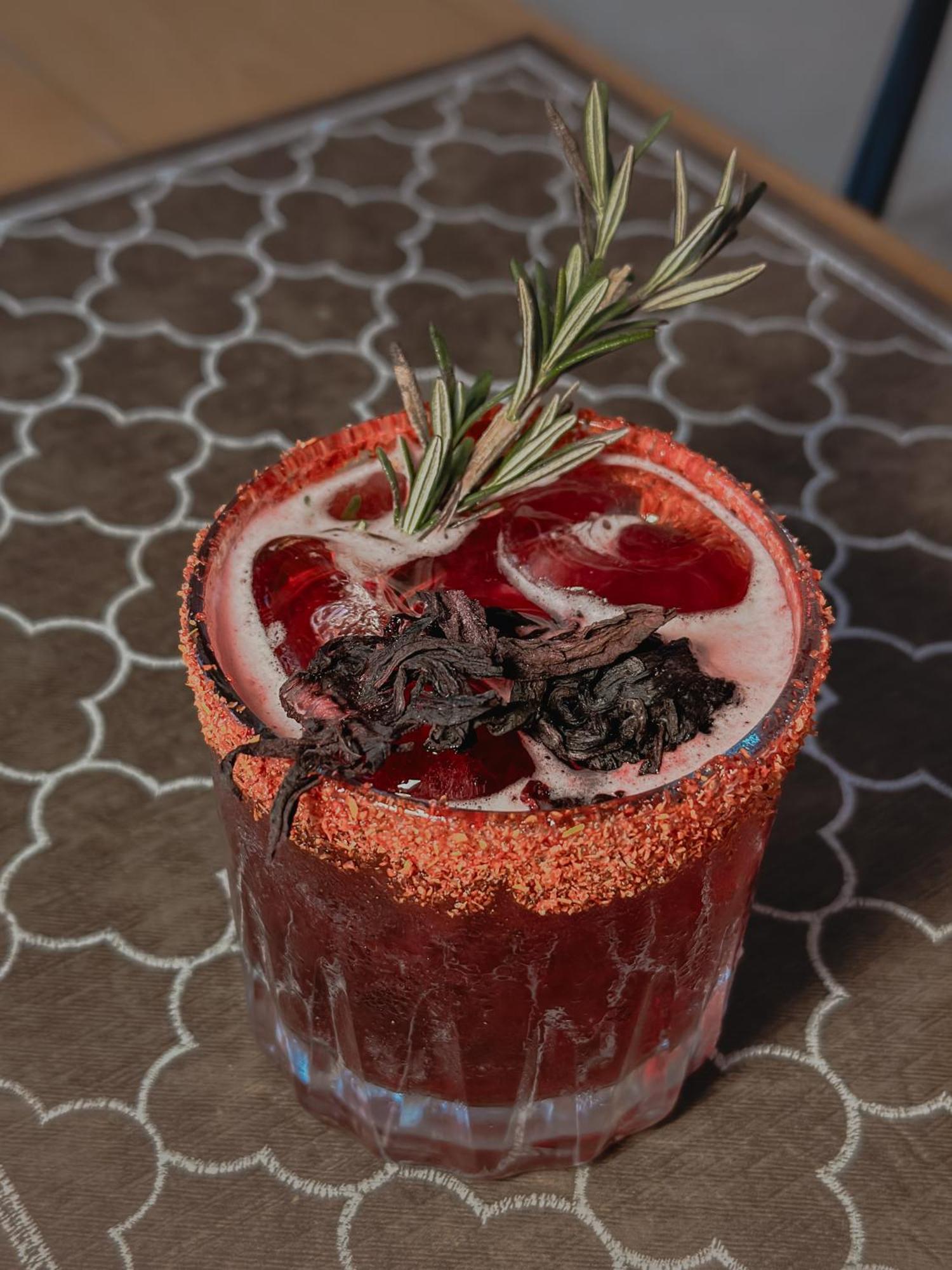 Hotel Catedral La Paz Dış mekan fotoğraf A blood orange margarita